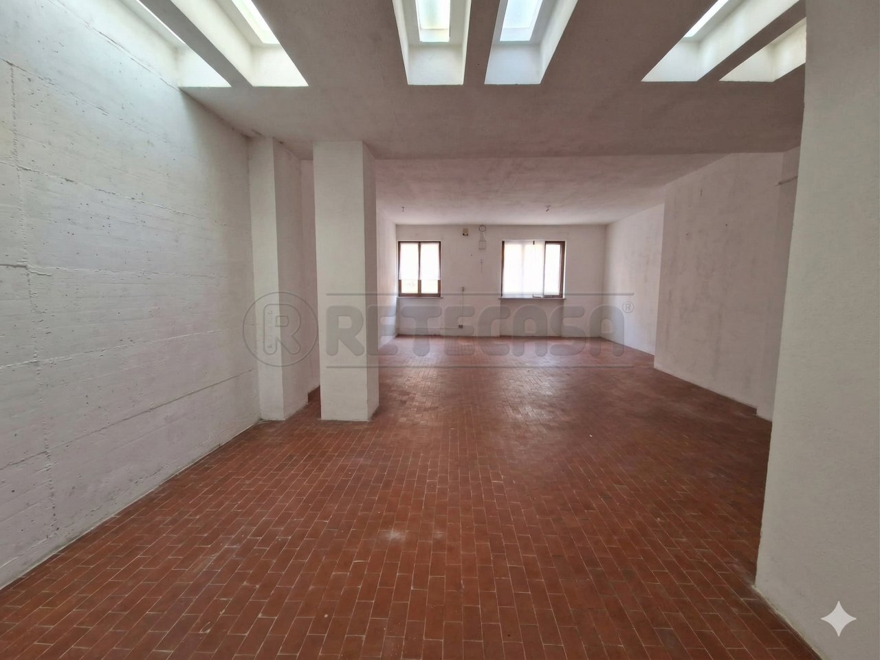 Gemini_Generated_Image_kubzhskubzhskubz.png - Magazzino Via Gaspare Aselli, Cremona - foto 3