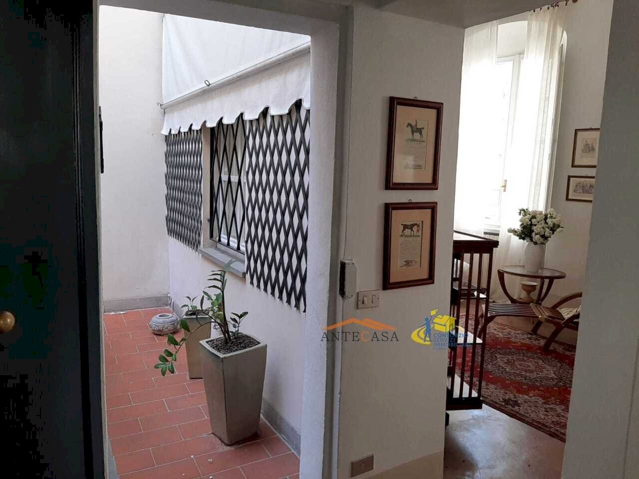 Appartamento Strada Luigi Carlo Farini, Parma - foto 1