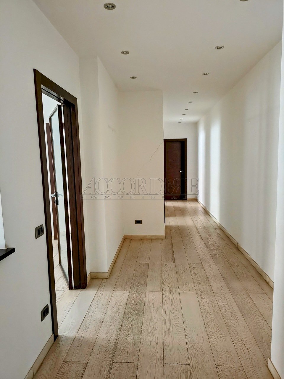 IMG_20260408_100448716_HDR~2-EDIT.jpg - Ufficio Via Altinate 52, Padova - foto 3