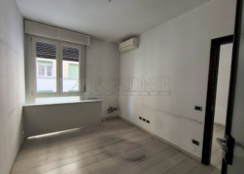 IMG_20260408_100251037_HDR.jpg - Office Via Altinate 52, Padova - photo 8