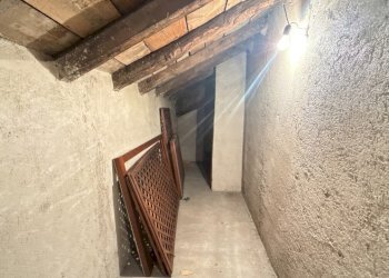 RIPOSTIGLIO SOTTOTETTO.jpg - Independent house Via Toscana 46, Brescia - photo 29