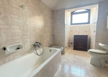 BAGNO MANSARDA.jpg - Independent house Via Toscana 46, Brescia - photo 30