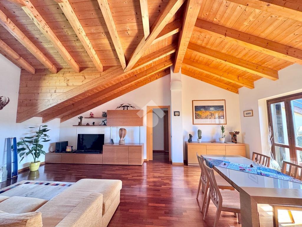 Three-room apartment Via Urbani, Vernate - photo 3