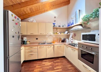 Three-room apartment Via Urbani, Vernate - photo 7