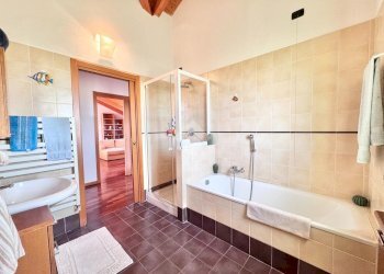 Three-room apartment Via Urbani, Vernate - photo 14