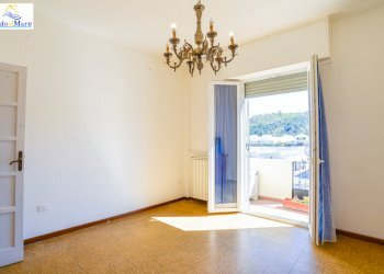 Via Piave-17.jpg - Quadrilocale Via Piave 68, Vado Ligure - foto 4