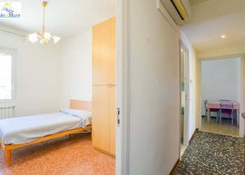 Via Piave-37.jpg - Quadrilocale Via Piave 68, Vado Ligure - foto 8