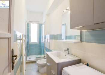 Via Piave-32.jpg - Quadrilocale Via Piave 68, Vado Ligure - foto 12