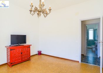 Via Piave-19.jpg - Quadrilocale Via Piave 68, Vado Ligure - foto 25