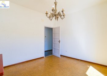 Via Piave-18.jpg - Quadrilocale Via Piave 68, Vado Ligure - foto 26