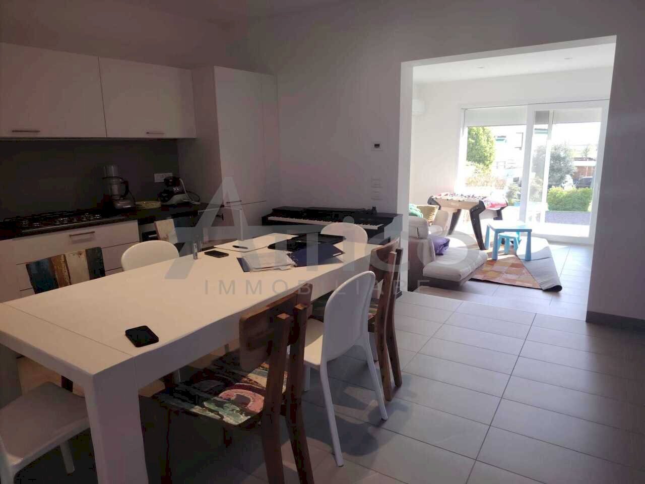 8.jpg - Villa a Schiera Via Giovanni Pozzato 17, Rovigo - foto 2