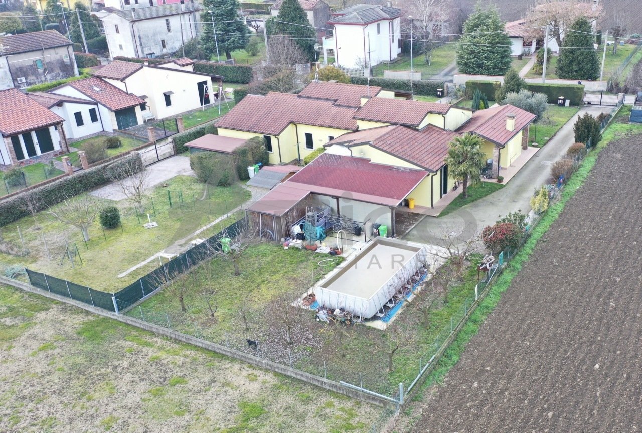 DJI_0058.jpeg - Casa indipendente Via Volturno RO, Rovigo - foto 2