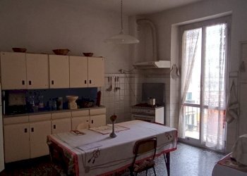 IMG20230512103839.jpg - Appartamento Via Cornigliano 34, Genova (zona Cornigliano) - foto 16