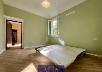 WhatsApp Image 2025-09-22 at 11.01.57 (5).jpeg - Trilocale Via San Domenico, Firenze - foto 8