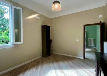 WhatsApp Image 2025-09-22 at 11.01.57 (9).jpeg - Trilocale Via San Domenico, Firenze - foto 12