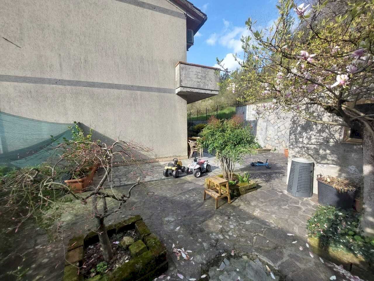 giardino - Apartment Via del Bisenzio, Vernio - photo 3