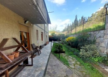 giardino - Apartment Via del Bisenzio, Vernio - photo 4