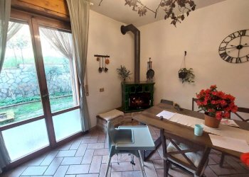 sala - Apartment Via del Bisenzio, Vernio - photo 9