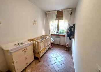 camera da letto - Apartment Via del Bisenzio, Vernio - photo 15