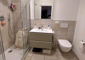 bagno - Apartment Via del Bisenzio, Vernio - photo 18