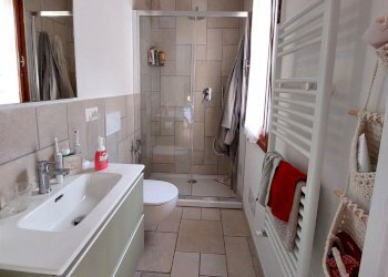 bagno - Apartment Via del Bisenzio, Vernio - photo 19