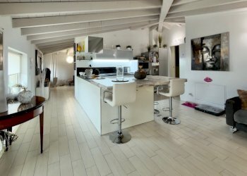 IMG_5683.jpg - Trilocale Via X Giornate, Brandico - foto 5