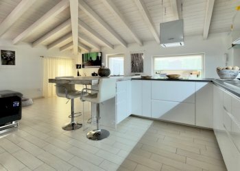 IMG_5676.jpg - Trilocale Via X Giornate, Brandico - foto 6