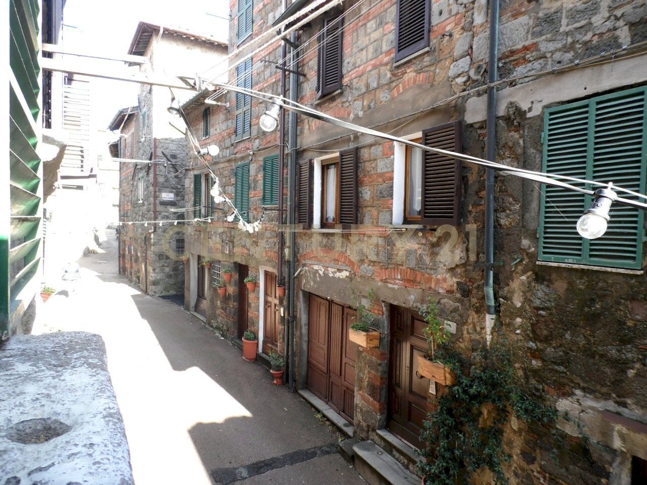 12 ESTERNO5.JPG - Quadrilocale Via Pinelli 9, Abbadia San Salvatore - foto 3