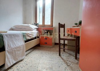 10 CAMERETTA2PIANO4.jpg - Quadrilocale Via Pinelli 9, Abbadia San Salvatore - foto 2