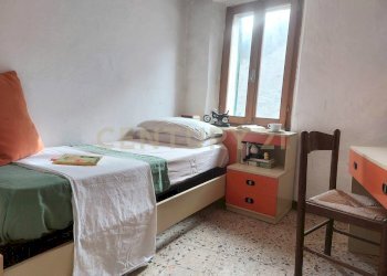 8 CAMERETTA2PIANO1.jpg - Quadrilocale Via Pinelli 9, Abbadia San Salvatore - foto 8