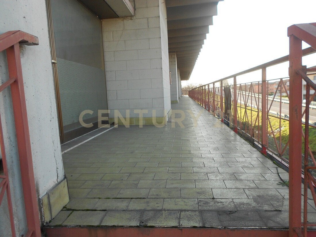 1.jpg - Ufficio Via Vespucci Amerigo, San Martino Buon Albergo - foto 1