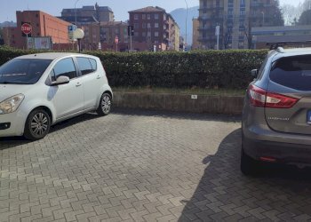 Parking space Viale Aldo Moro 44, Como - photo 2