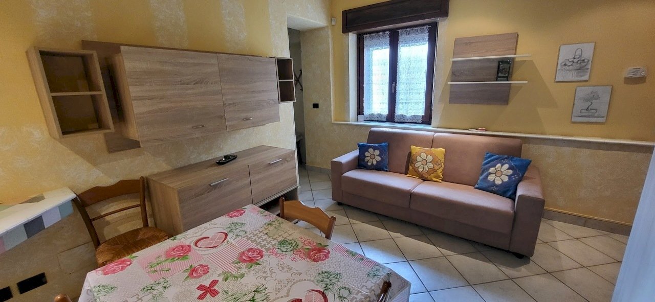 20240216_100031.jpg - One-room apartment Via Avvocato Pietro Bellardone 52, Vercelli - photo 1