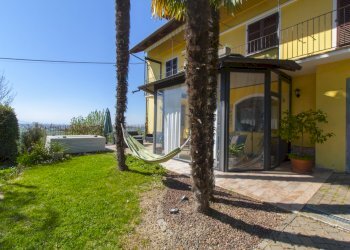 003_1.JPG - Villa Frazione San Bartolomeo 75, Cherasco - foto 3