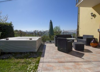 006_1.JPG - Villa Frazione San Bartolomeo 75, Cherasco - foto 6