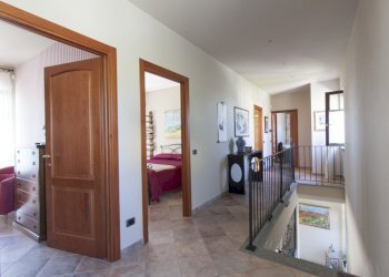 016.JPG - Villa Frazione San Bartolomeo 75, Cherasco - foto 16