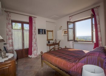 025.JPG - Villa Frazione San Bartolomeo 75, Cherasco - foto 24