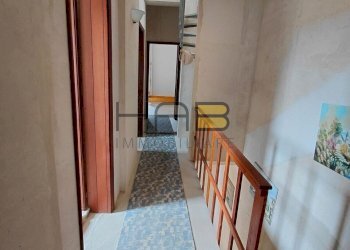 0950f281-e05e-4787-b6e1-8d99bf5a6892_tn.JPG - Villa Via Simone Catalano, Valderice - foto 10