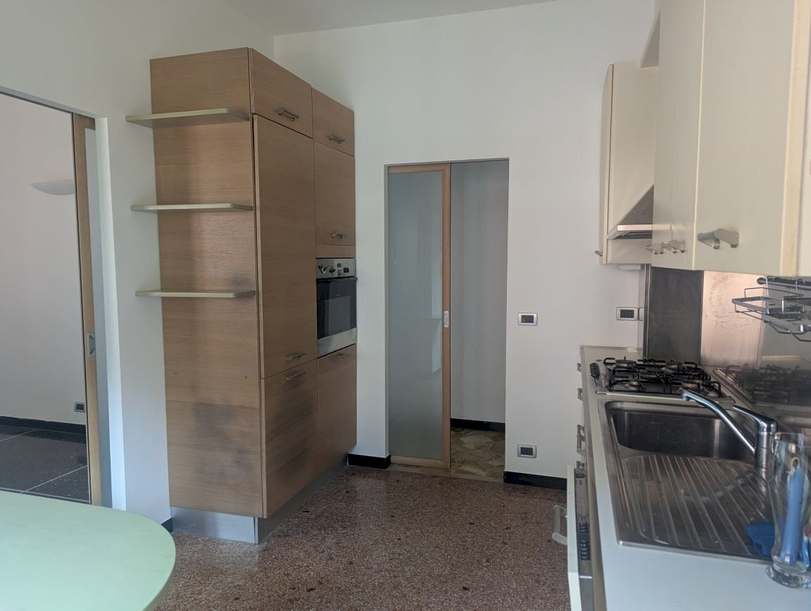 cucina - Appartamento Via Augusto Cavenna 36, Campomorone - foto 1