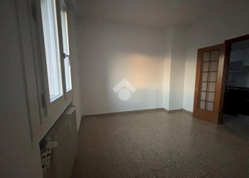 Trilocale Piazza D. Alighieri, Modena (zona Sacca) - foto 3