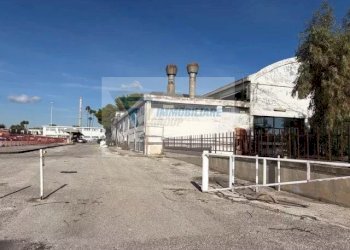 Shed SS 114 Orientale Sicula, Melilli - photo 2