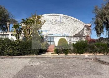 Shed SS 114 Orientale Sicula, Melilli - photo 6