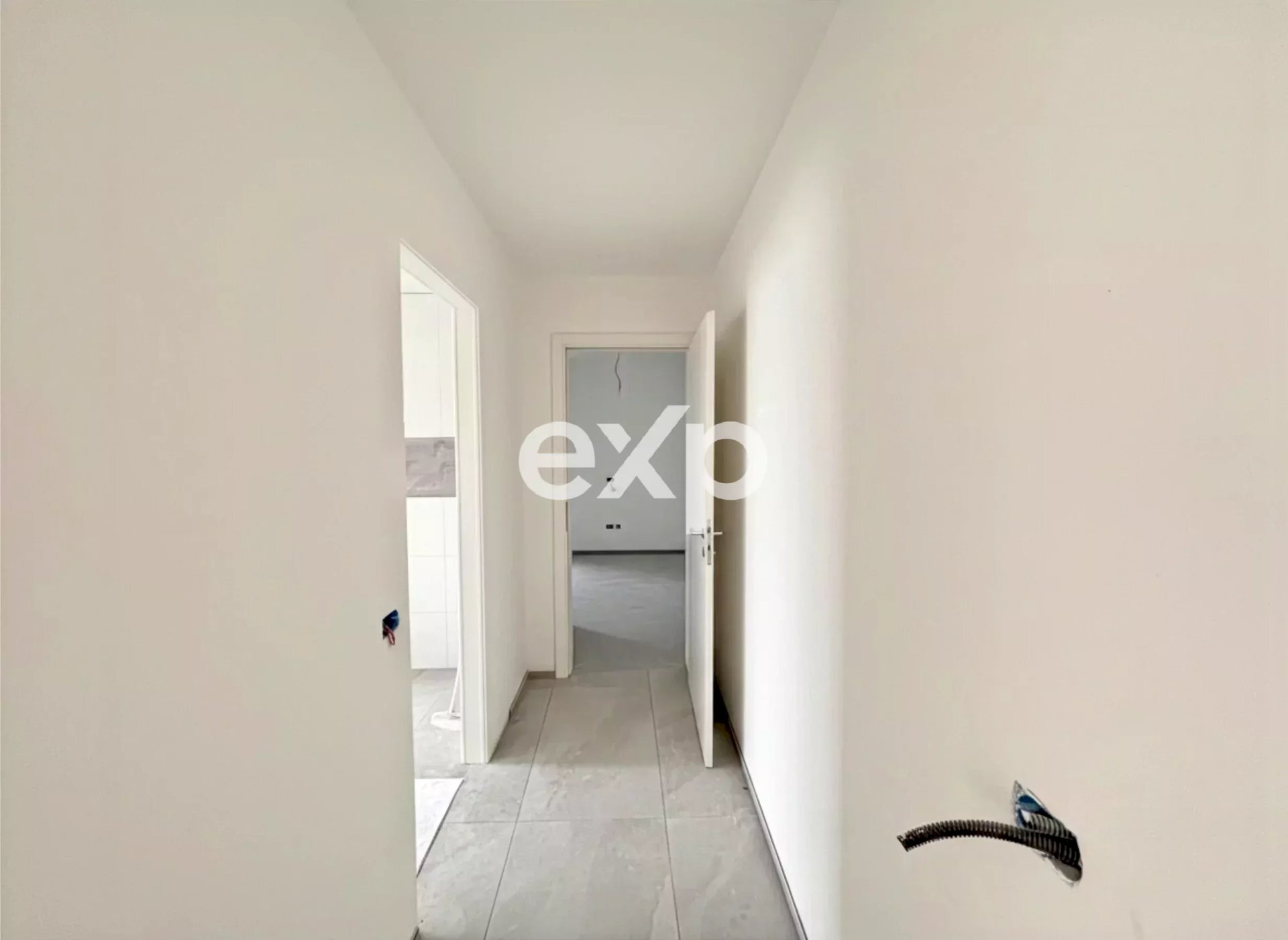 Two-room apartment Via Camillo Benso Conte di Cavour, Calolziocorte - photo 3