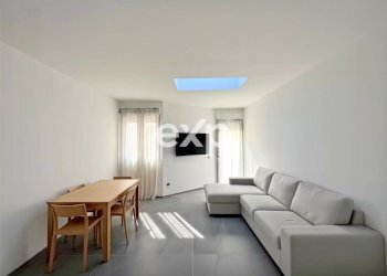 Bilocale Via Camillo Benso Conte di Cavour, Calolziocorte - foto 1