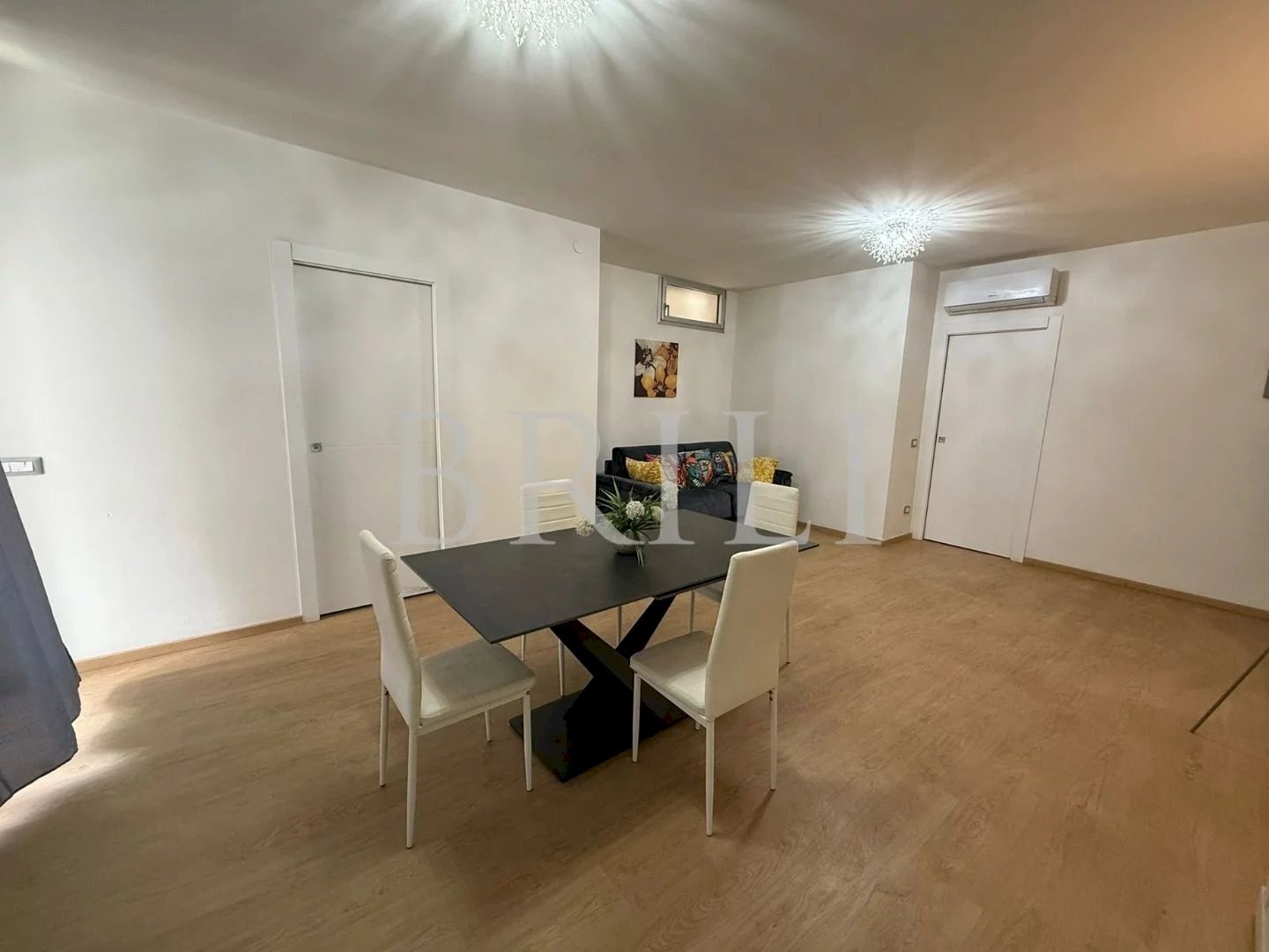 Three-room apartment Via San Simplicio, Olbia - photo 2