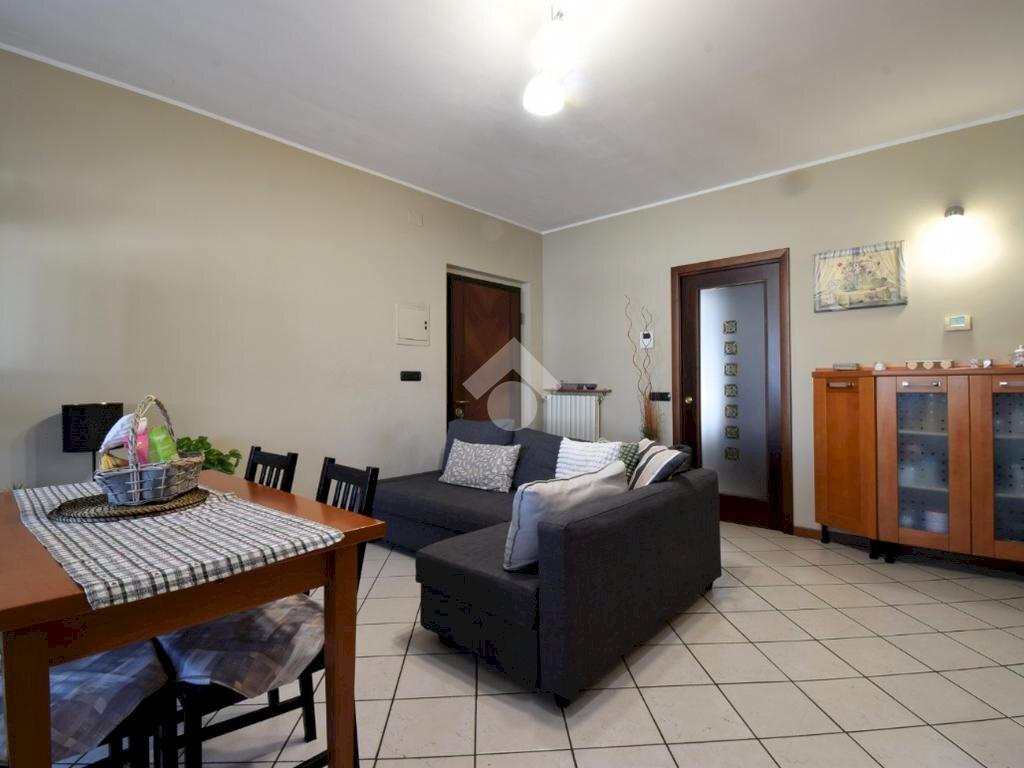 Four-room apartment Via Europa, Rozzano - photo 2