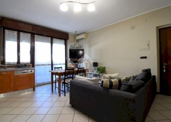 Four-room apartment Via Europa, Rozzano - photo 3