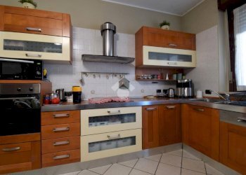 Four-room apartment Via Europa, Rozzano - photo 8