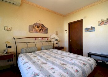 Four-room apartment Via Europa, Rozzano - photo 20