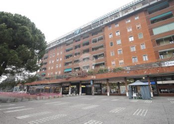 Box Via per Cesate, Garbagnate Milanese - photo 1